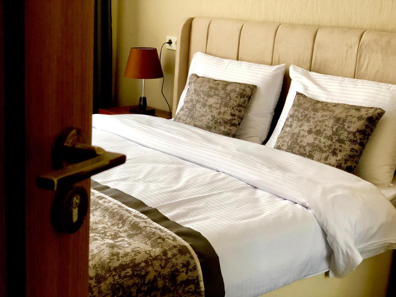 Tbili Hotel Tbilissi Chambre photo